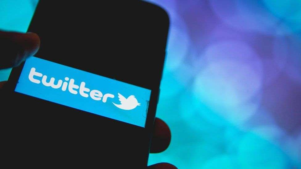 szenátorok twitter