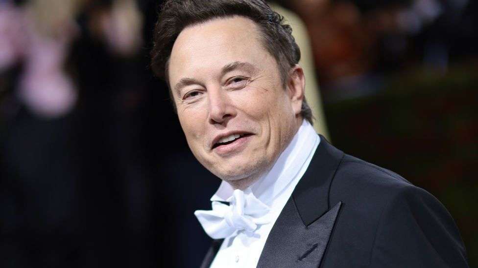 elon musk twitter mégis