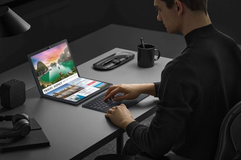 Asus ZenBook 17 Fold