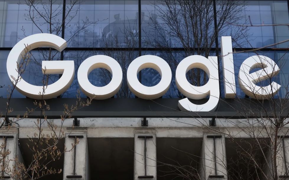 google izrael kirúgtak