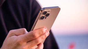 Apple Edward Snowden