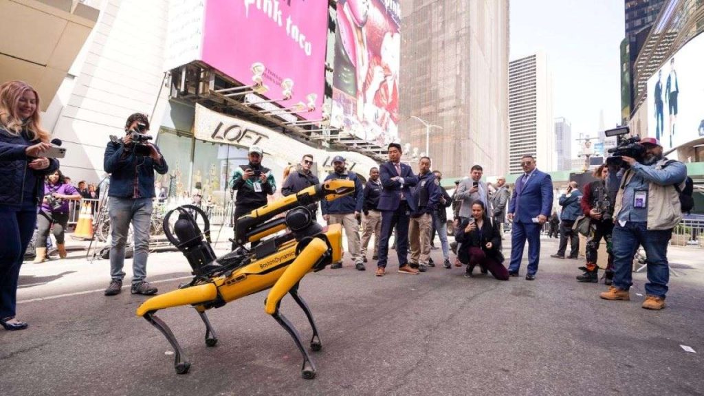 robotkutyák New York