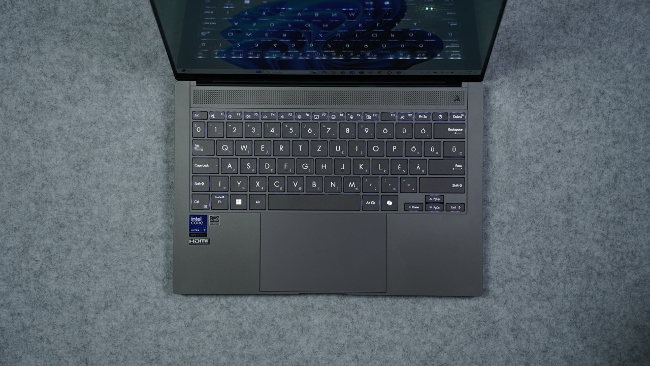 Asus Zenbook S 14