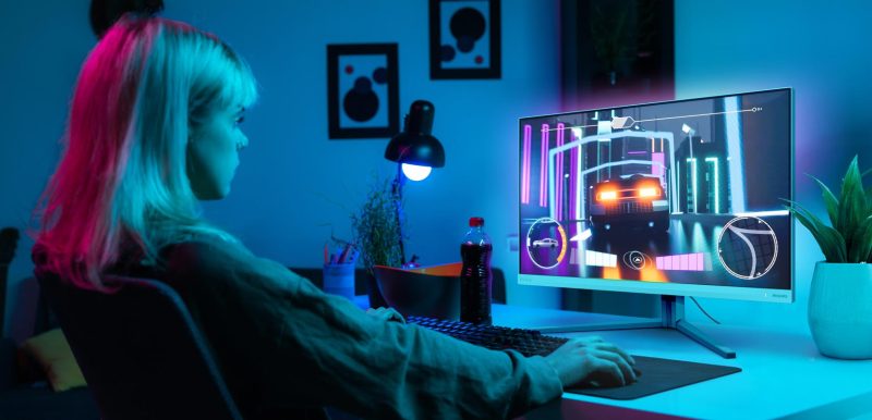 Philips Evnia 27M2N5901A monitor.