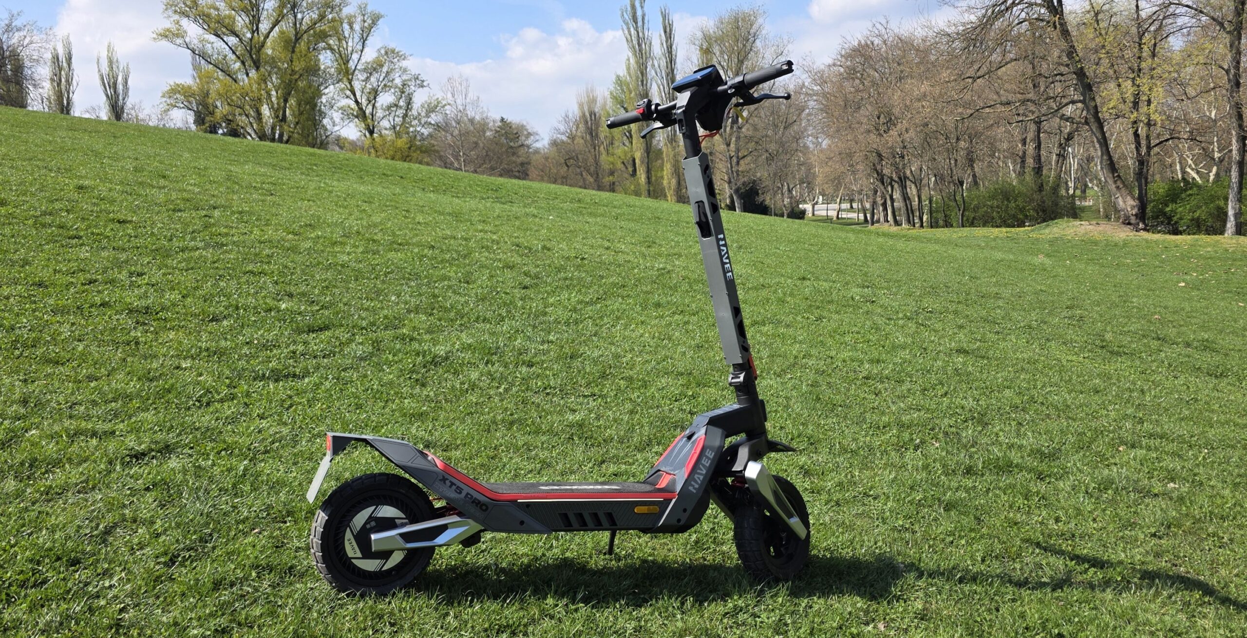 Navee XT5 Pro