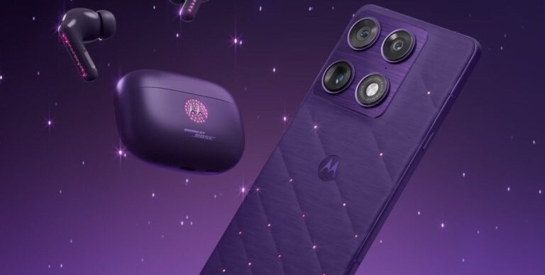 A Motorola Signature Brilliant Collection