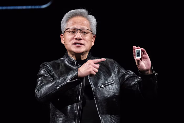 A Computex 2026-os megnyitóelőadásán Jensen Huang, az Nvidia vezérigazgatója leleplezte az RTX Spark nevű szupercsipet