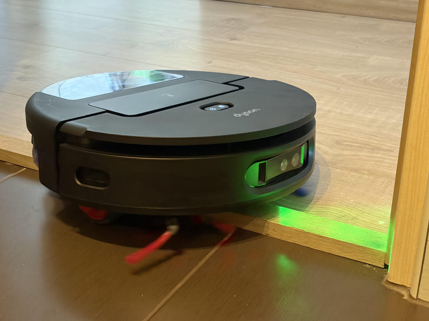 Dyson Spot+Scrub AI robot