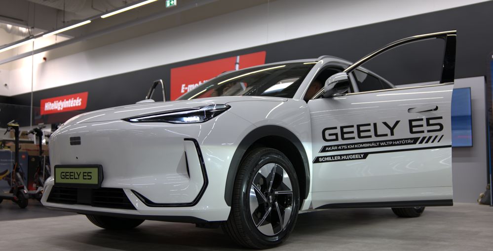 MediaMarkt_Schiller_Geely_1